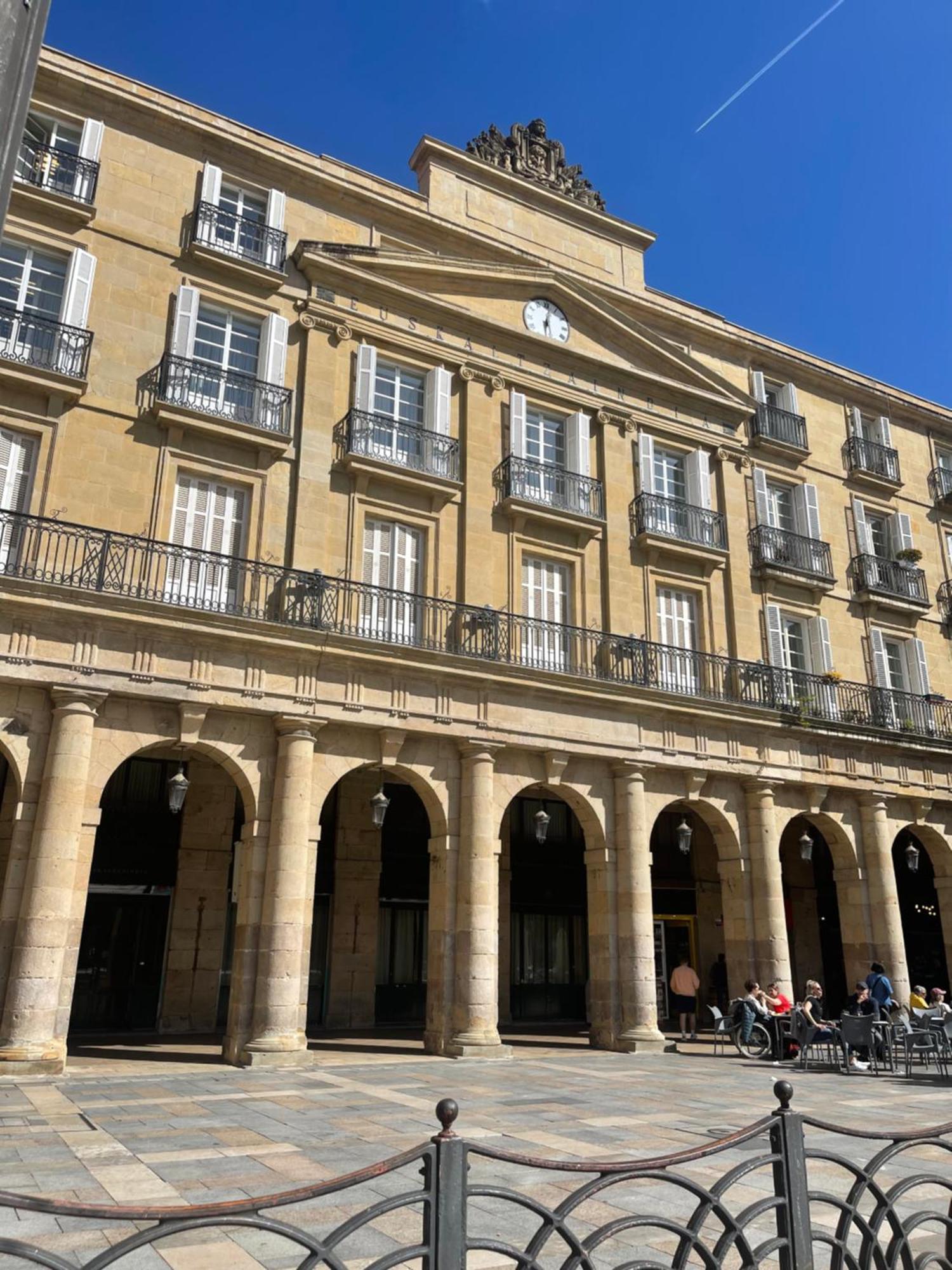 Lauramer Plaza Nueva Bilbao Dış mekan fotoğraf